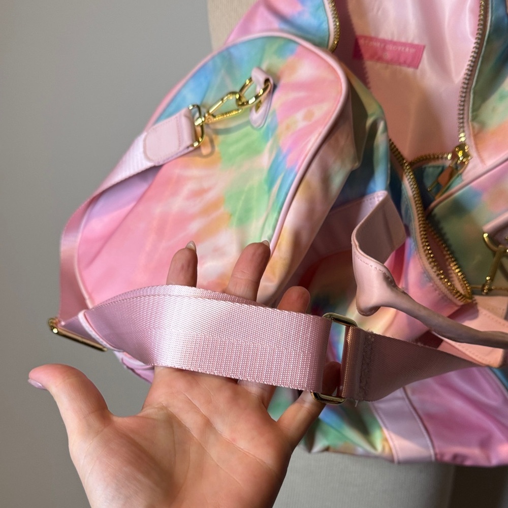 Stoney Clover Lane X target collab weekender bag rainbow swirl - Picture 3 of 4